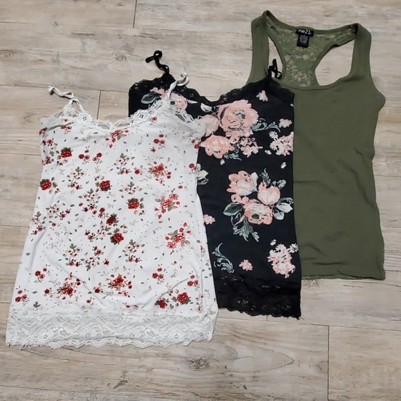 Rue21 Tops - 3 tank top bundle 🌈
